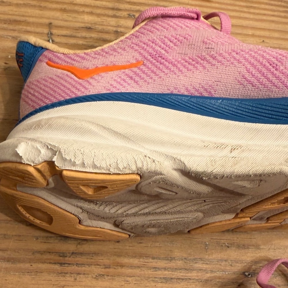 Hoka Clifton 9 Wide Pink Blue Orange Running Shoes  Womens 6D - Picture 4 of 9